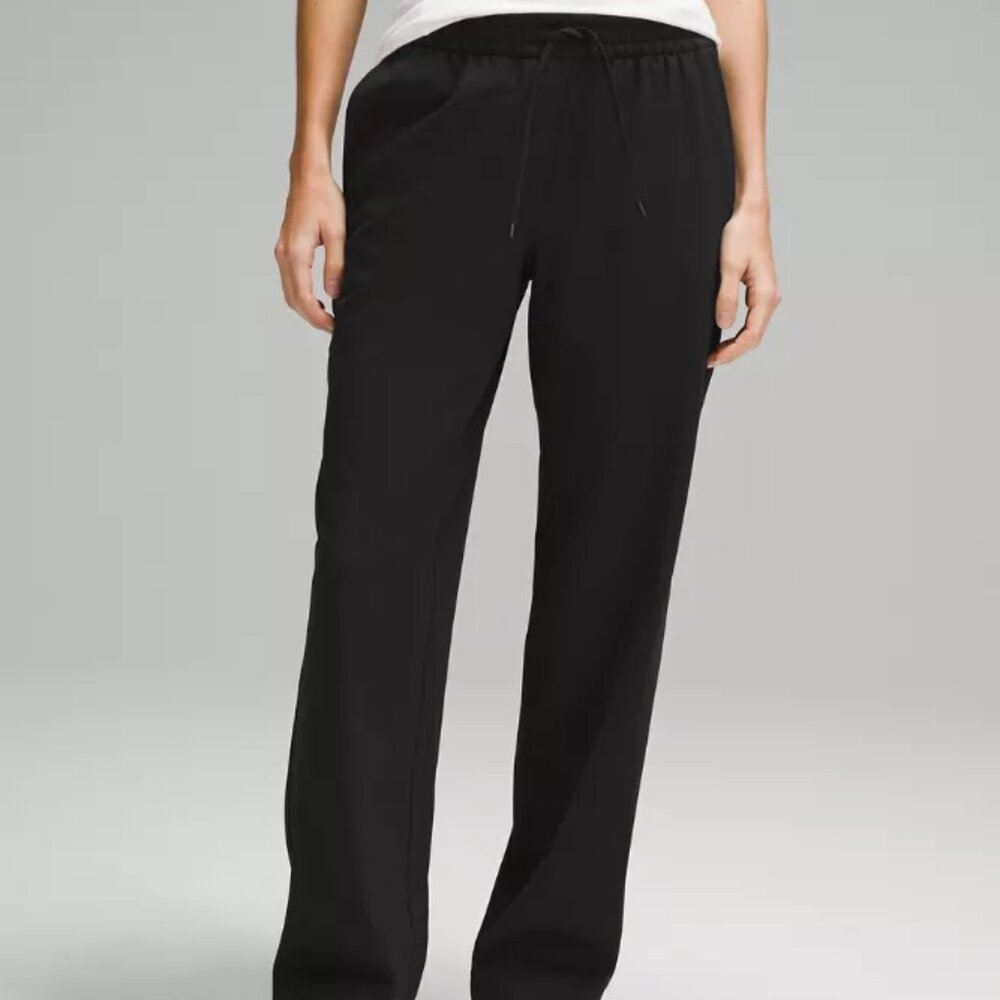 Lululemon Straight-Leg Mid-Rise Pant Luxtreme *Regular